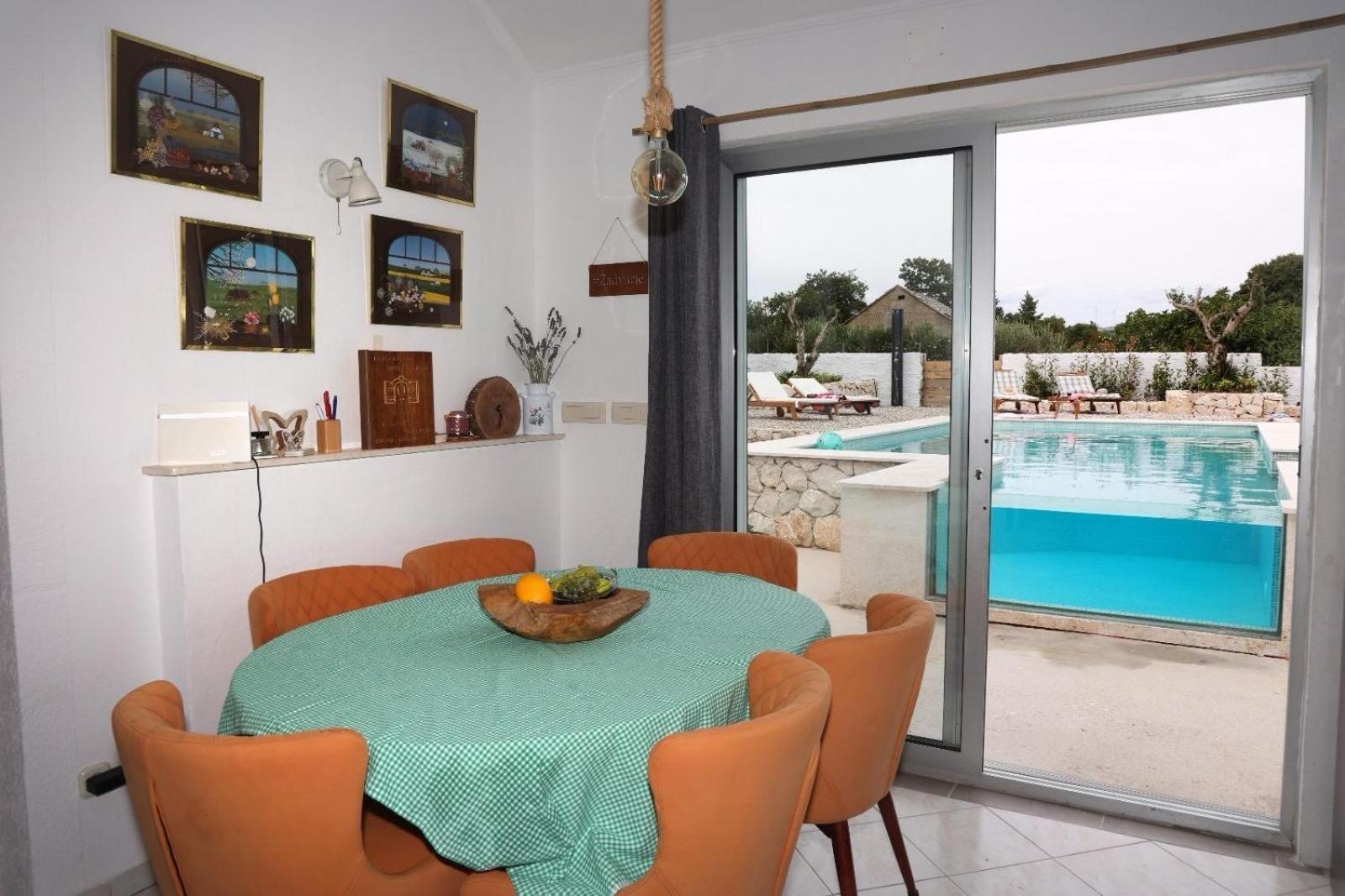 Vacation House Lavanda New! Heated Pool Zadvarje 외부 사진